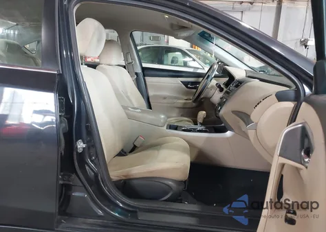 2015 Nissan Altima 2.5 S from USA, damaged, VIN 1N4AL3AP8FC492203